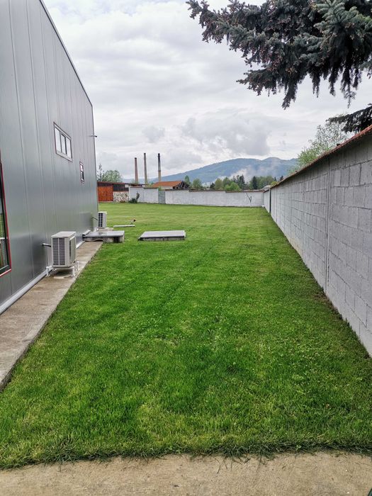 Дава се под наем Склад в Велинград - 244 кв.м за 2550 € - Снимка #3