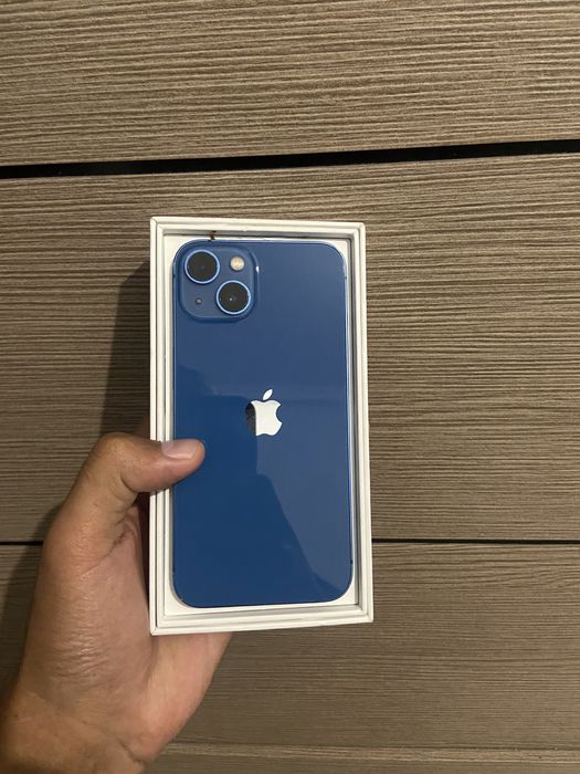 Айфон 13 с коробкой