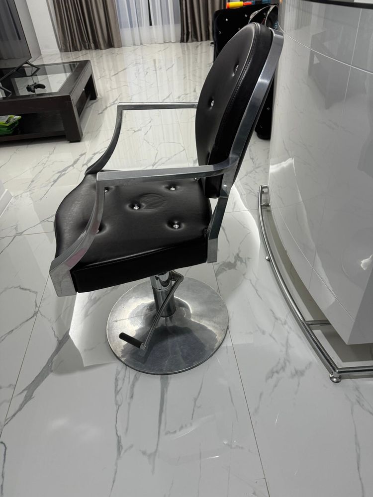 Scaune salon / frizerie