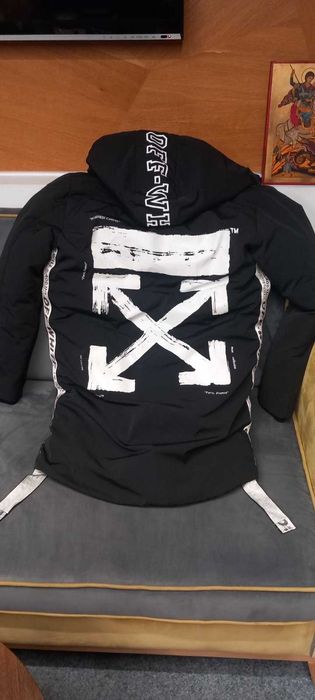 зимна яке off-white