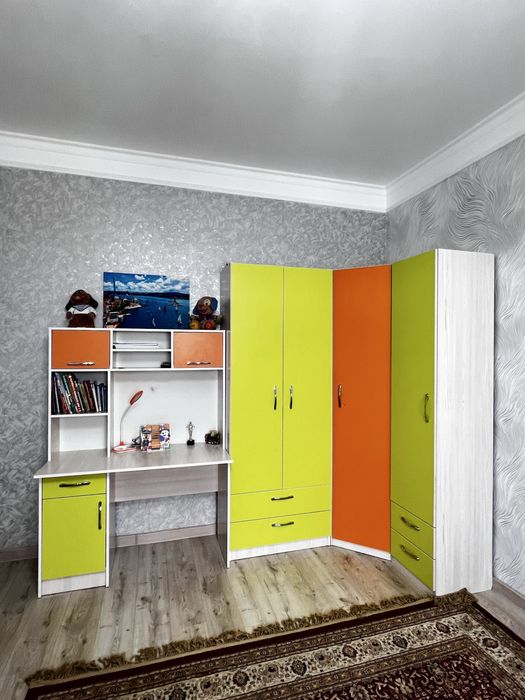 Мебельный гарнитур шкаф и кровать