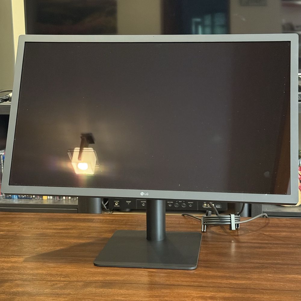Monitor 4K LG UltraFine Display 24" Thunderbolt 3