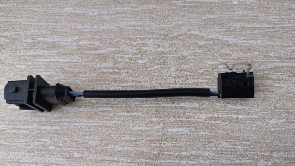 Микроключ за кабина Mercedes Actros Mp4