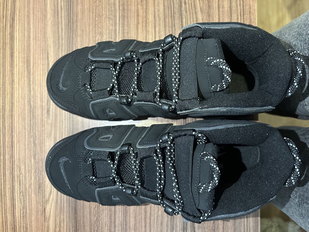 Обувки Nike Air More uptempo triple black