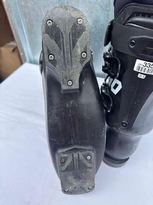 Clapari ski schi Fischer RC ONE marime Eur:46.5 Mondo:30.5