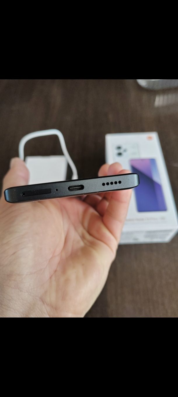 Redmi note 13 pro plus