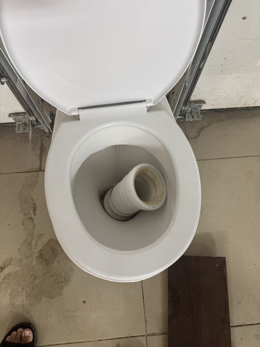 Унитаз в рабочем состоянии