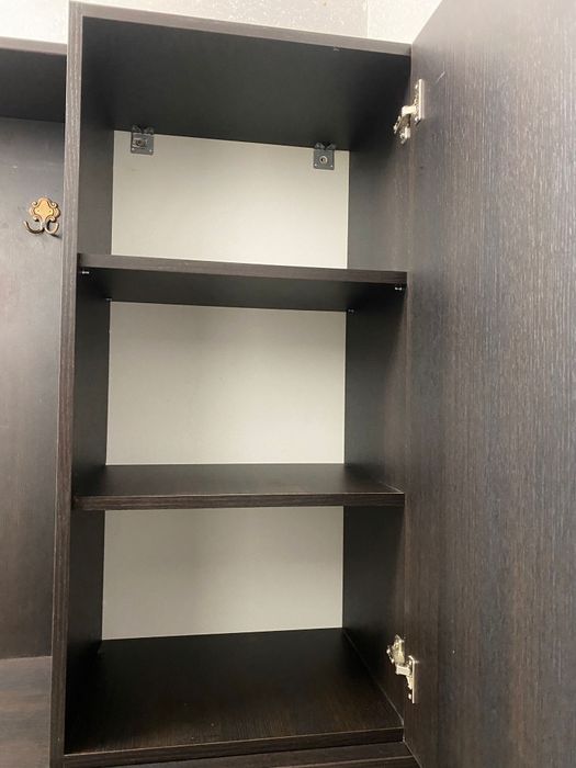 Cuier pentru haine și încălțăminte