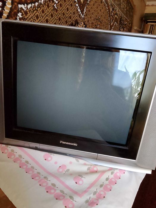 Продам телевизор PANASONIK KOLOR TV