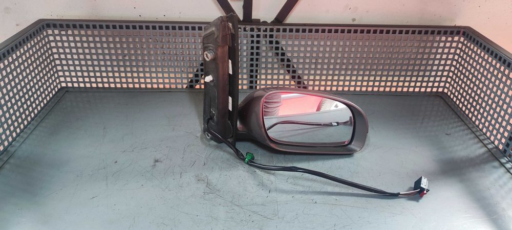 Oglinda dreapta volkswagen vw touran 1T2 cross cod vopsea LD7S