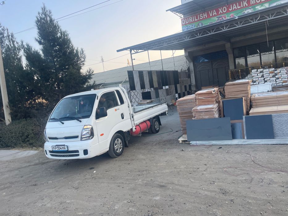 кия бонго сотилади холати ало