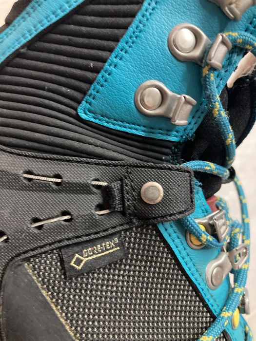 Bocanci Salewa goretex 38