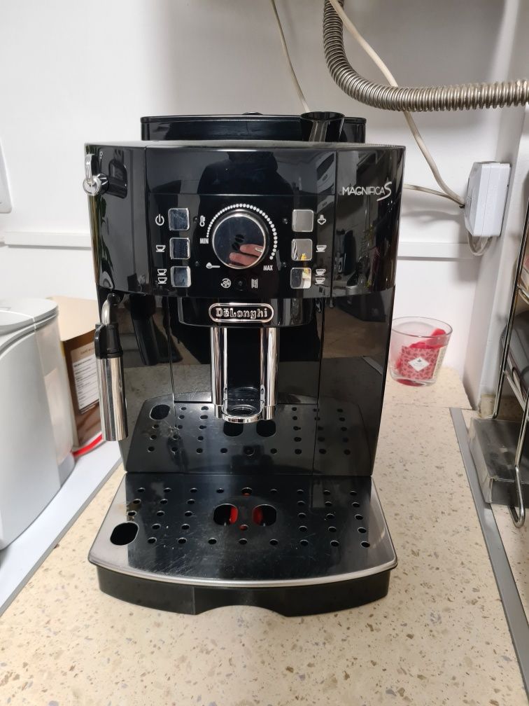 DeLonghi Magnifica S ECAM 22 110B