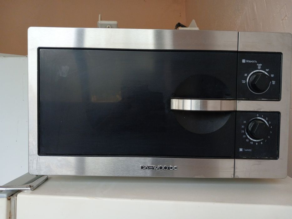 Mikro to'lqinli pech