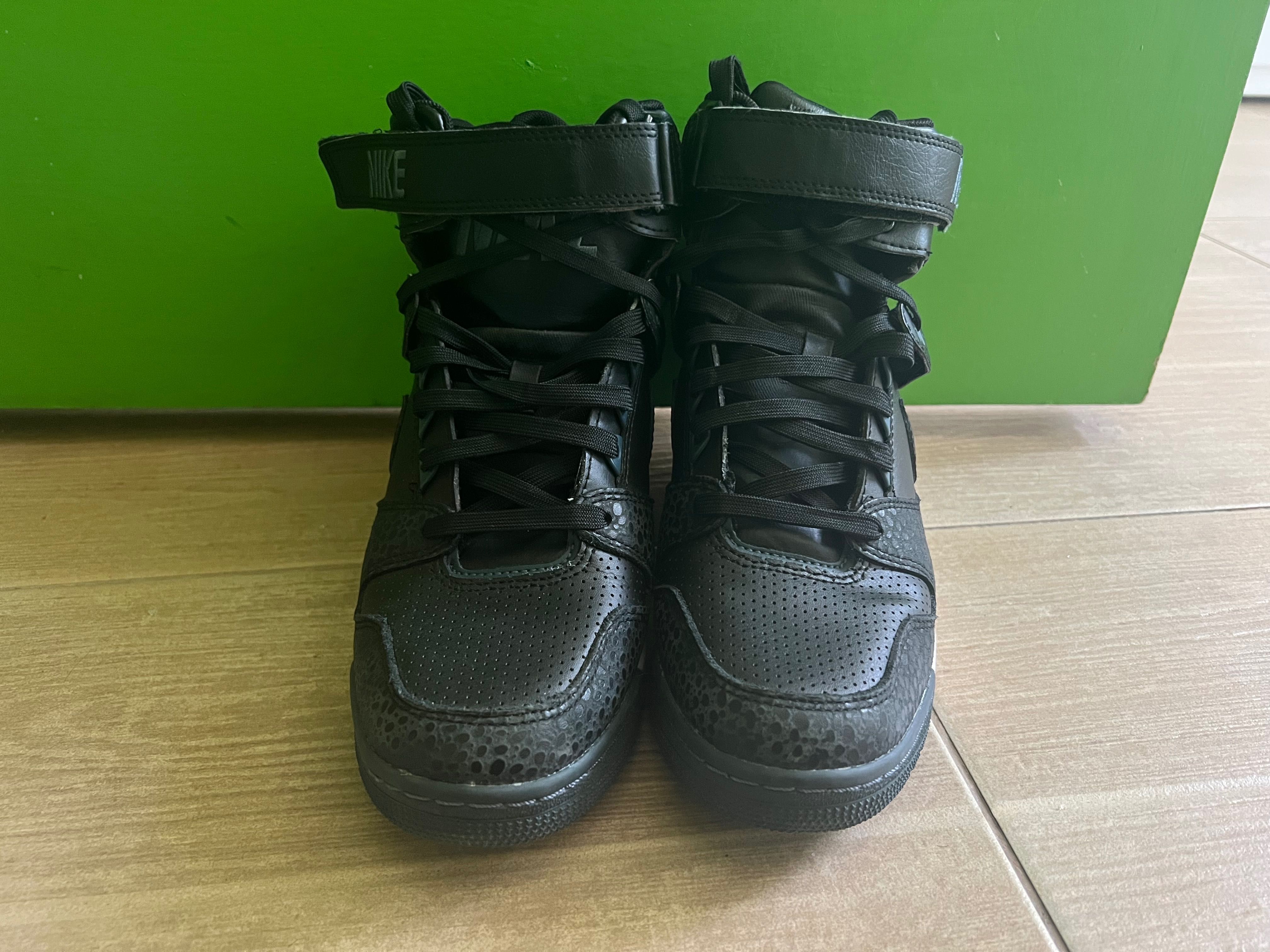Платформи Nike Air