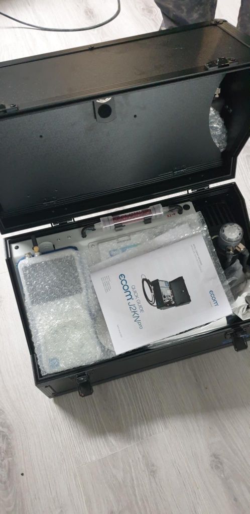 Analizorul de combustie portabil ECOM J2KN Pro Easy