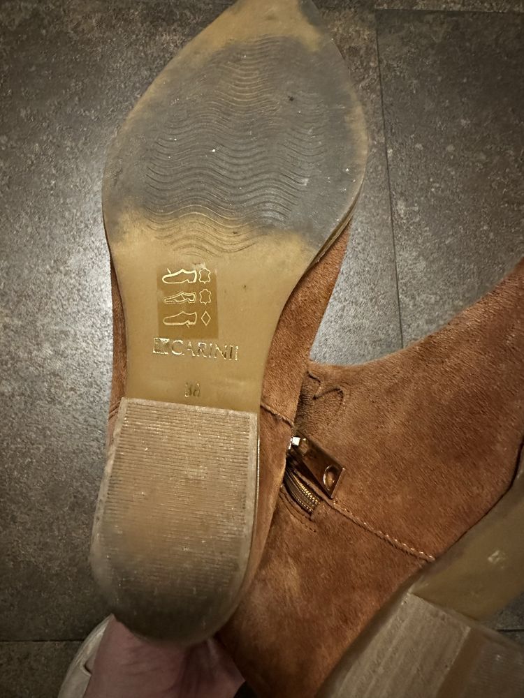 Botine ciocate/cowboy bot metalic 38 piele