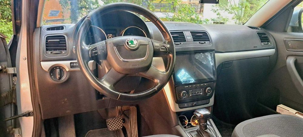 Skoda Yeti Limited Edition 1.2 TSI Automatic 107 000 км, реални