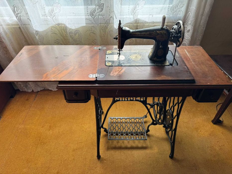 Vand masina de cusut singer