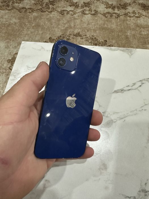 Продам айфон 12 в хорошом состояние
