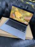 MacBook Air 13.6-inch / M2 / 8 Gb RAM / 256 gb / Space Gray / Nou