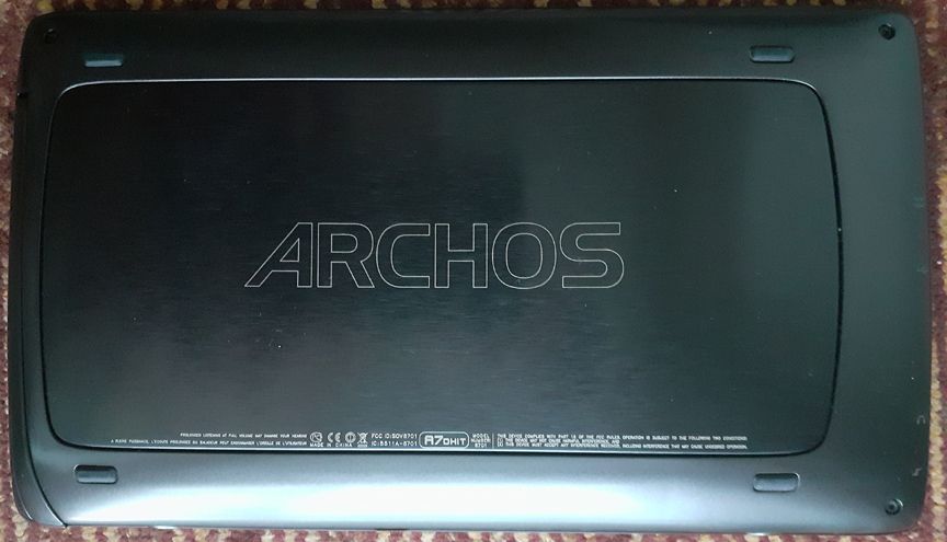 ARCHOS 70 - 250GB internet tablet