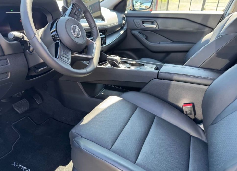 Nissan X-Trail, 1.5 DDT, 7 CVT, 2025 - 1-ва регистрация - N-Connecta