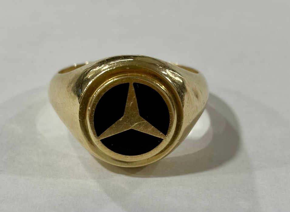 Златен пръстен 7.1 грама 14 карата проба 585