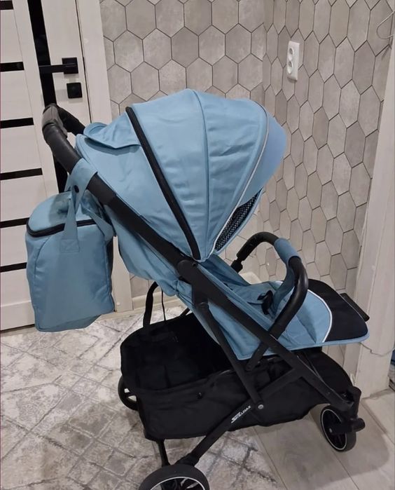 Детская коляска прогулочная коляска