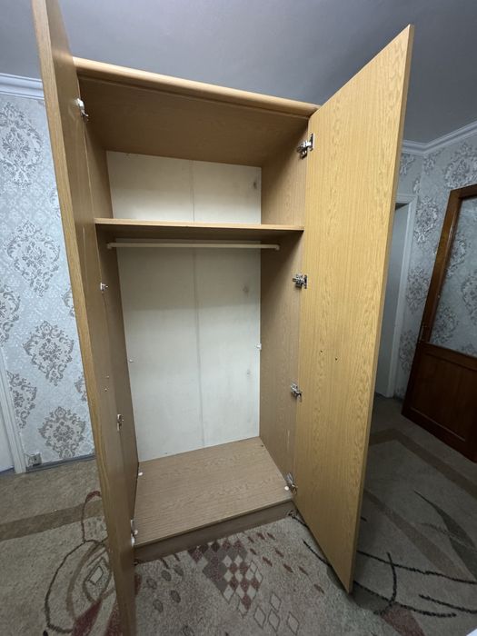 Срочно продается шкаф