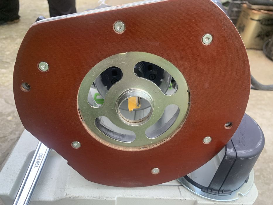 Festool OF 2200 EB/220-240V/2200W/оберфреза в куфар