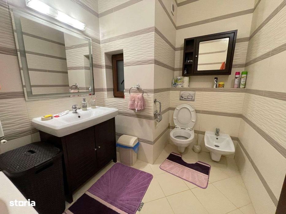 Vand casa semicentrala zona stadionului Olimpia