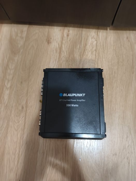 Vând amplificator/statie subwoofer