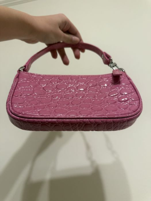 ByFar розова чантичка