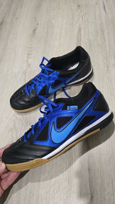 Футболни обувки Nike5 Gato номер 42 шити