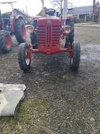 Tractor international 45cp