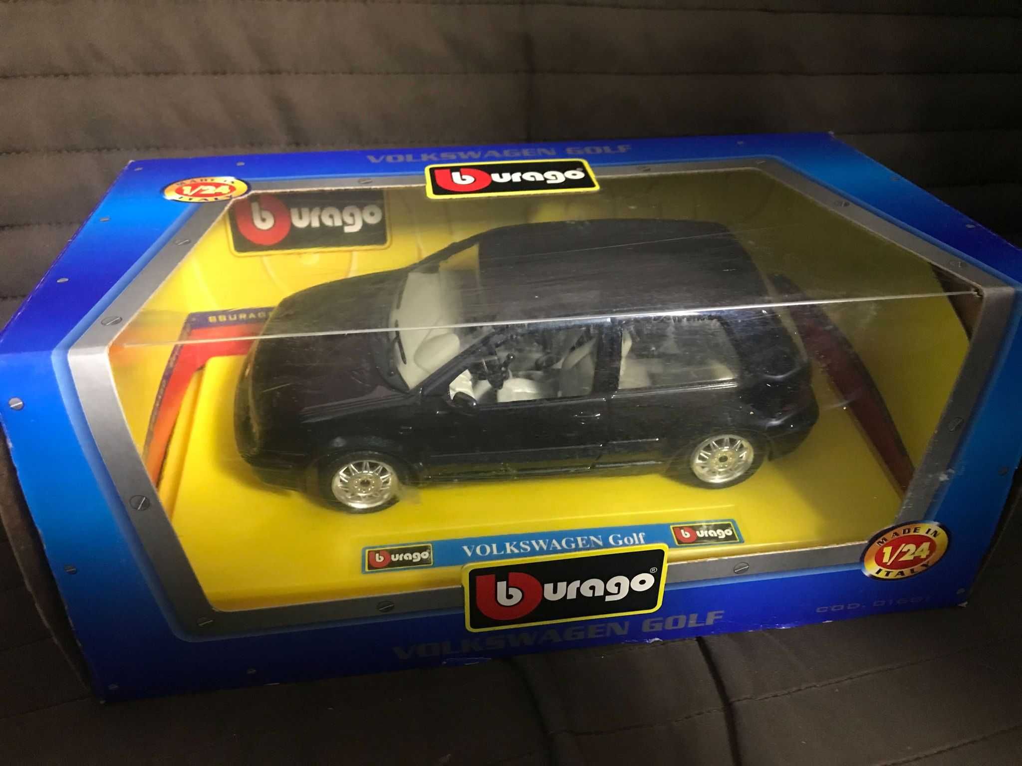 Machete Volkswagen VW Golf  4 GTI Burago  1/24