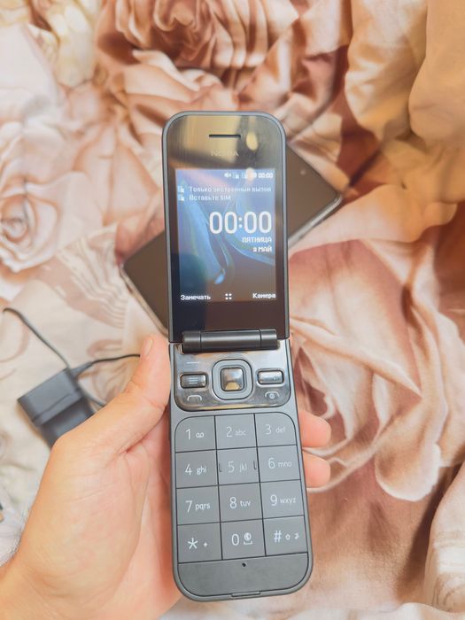 Nokia 2720 filip dual sim
