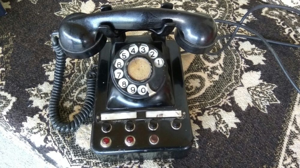 Telefon clasic cu disc, epoca, colectie