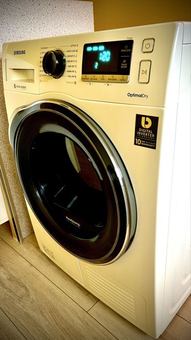 Uscător de rufe Samsung (aproape nou)- performant, economic si silent.