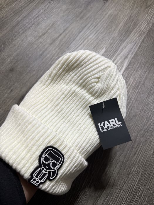 Caciula Fes Karl Lagerfeld noua/new unisex