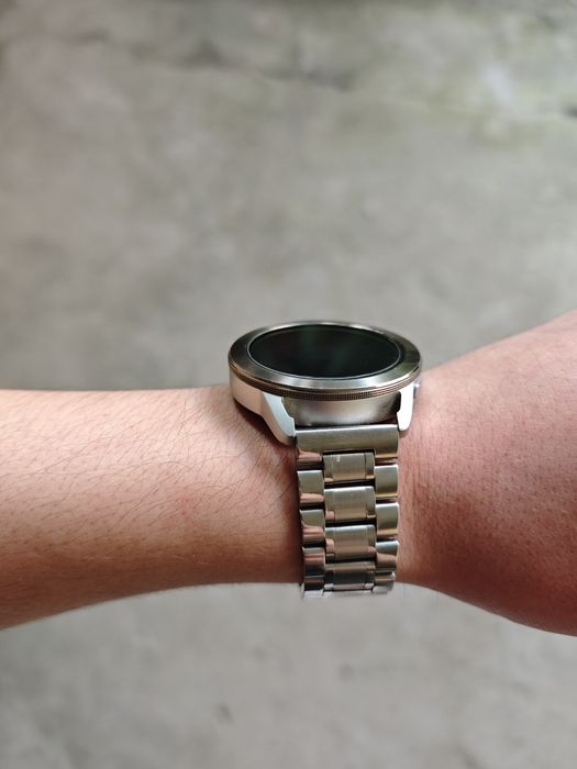 Motorola moto x4 va mi watch 3s