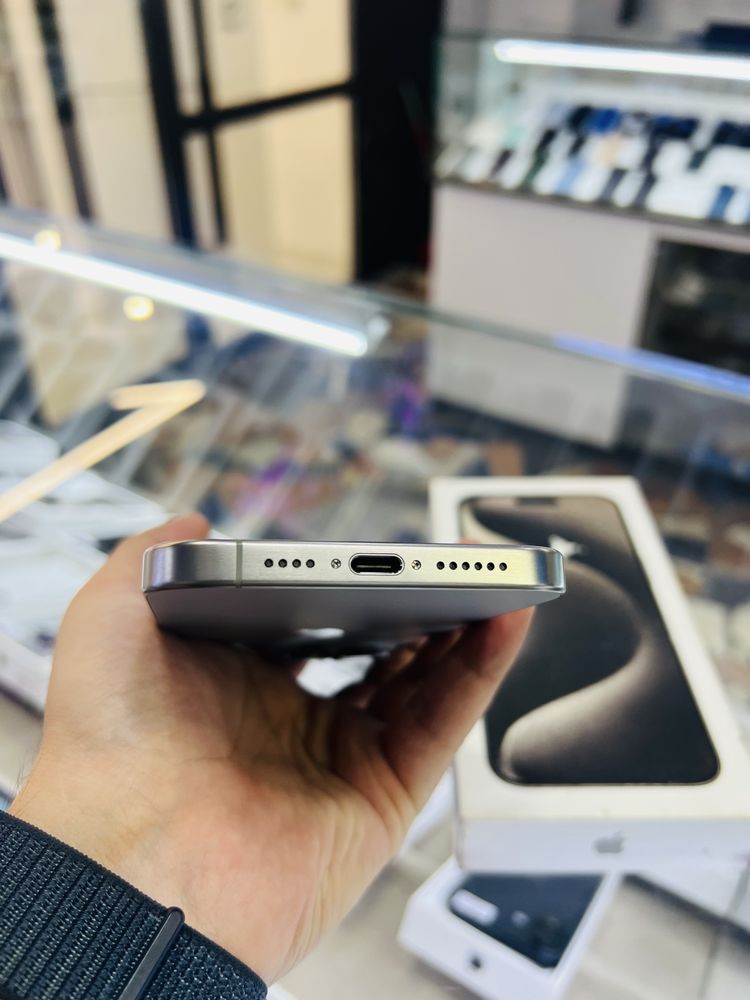 iPhone 15 Pro Max 256 gb 87%