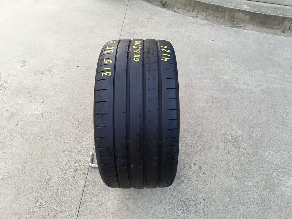 O anvelopa de vara 315 30 23 yokohama advan sport dot 4124