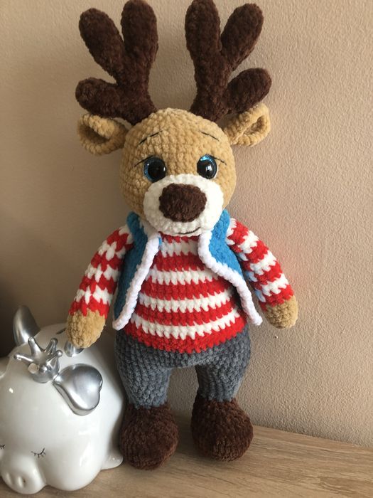 Ръчно плетено еленче