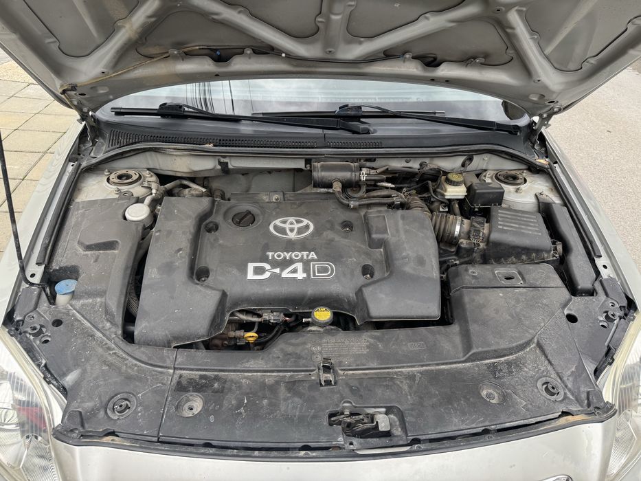 Toyota Avensis 2.0 D4D 116КС