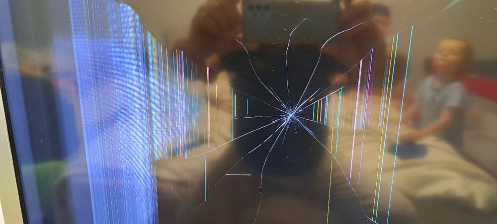 Продавам телевизор Philips