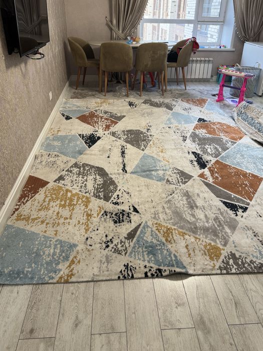 Кілем сатылады/продается ковер