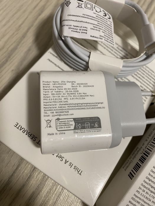 Încărcător iPhone Apple 25w