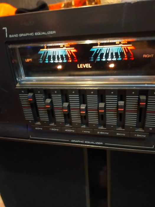 Amplificator ” BESTAR PE ACE + Boxe JAMO Pachet functionale